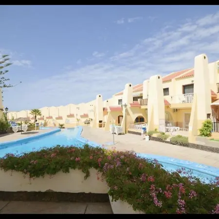 Apartment - 2 Bedroom Large Duplex With Double Terrace *