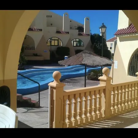 Apartment - 2 Bedroom Large Duplex With Double Terrace *