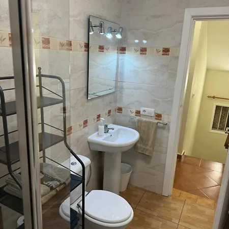 Apartment - 2 Bedroom Large Duplex With Double Terrace